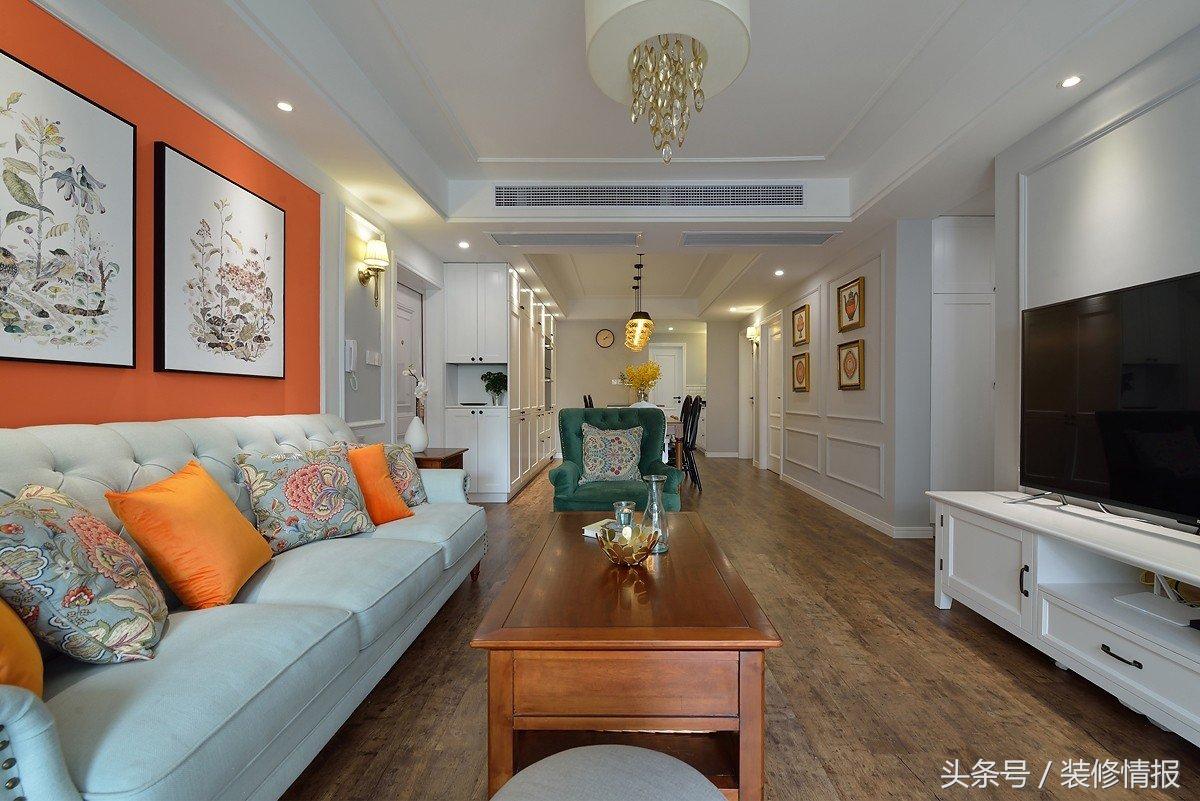 她疯狂打call的“简美”风，比传统的美式显得还要年轻