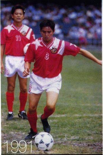 你一定不知道的娱乐圈隐藏关系,娱乐圈中的足球运动员