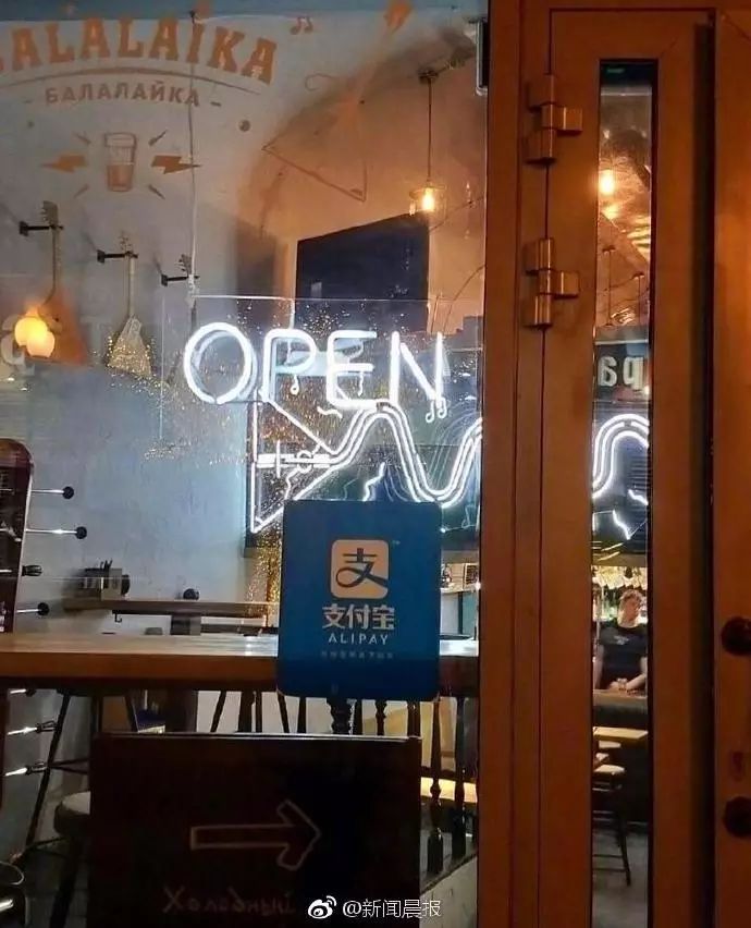 福建新一轮雨水来袭8级大风持续,福建10级大风