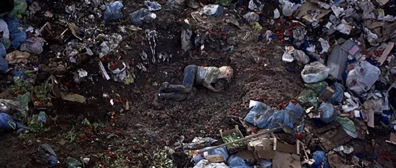 《西西里的美丽传说》导演最被低估的电影，残酷得让人心凉！