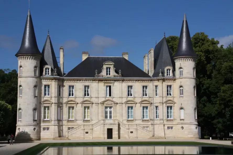 法国葡萄酒城堡,葡萄酒中的城堡