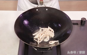 超市买的鱿鱼丝干怎么做好吃,怎样炒鱿鱼丝最好吃又嫩