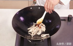 超市买的鱿鱼丝干怎么做好吃,怎样炒鱿鱼丝最好吃又嫩