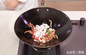 超市买的鱿鱼丝干怎么做好吃,怎样炒鱿鱼丝最好吃又嫩
