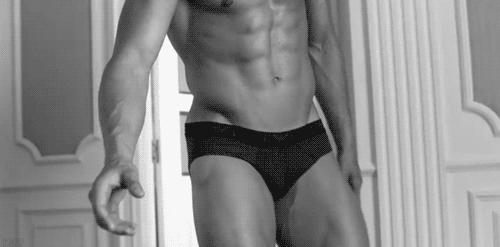 艾小羊和麦麦,艾小羊视频