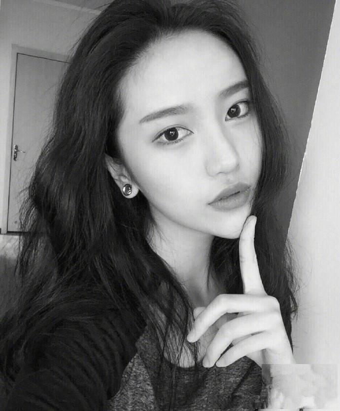 不是在等你回头是在等我自己死心,伤感短句关于你的句子