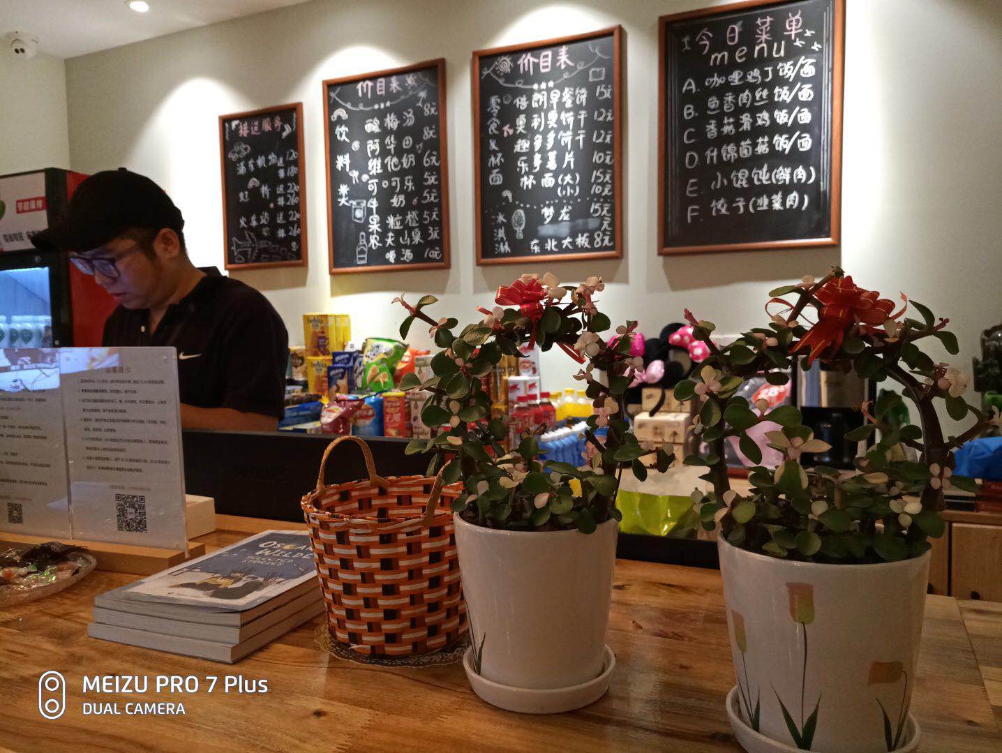 上海迪士尼香港迪士尼,上海迪士尼攻略一天能玩几个项目