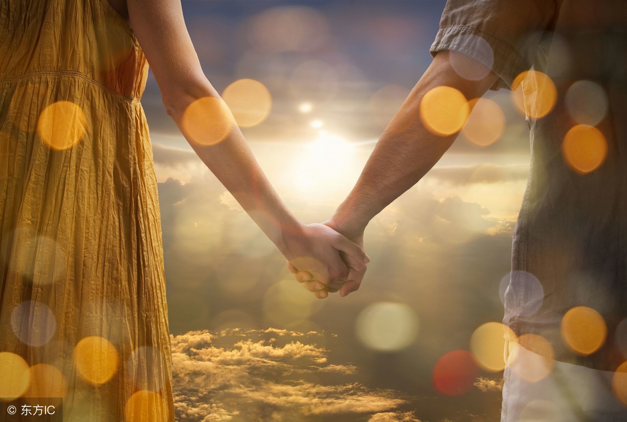 微信伤感句子句句扎心语录,情感文案伤感扎心适合女人1000字