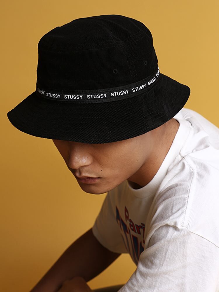 杨幂迪丽热巴为你分享搭配风格,杨幂时尚芭莎造型点评