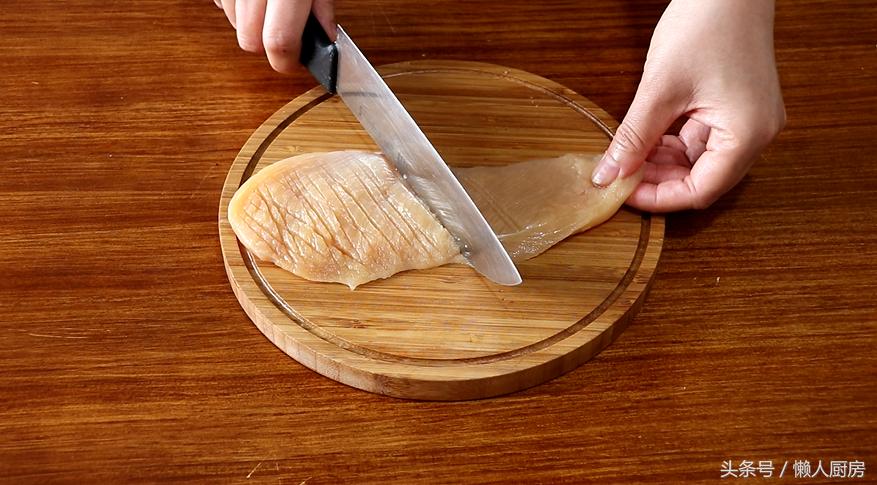 教你在家炸鸡排,没吃完的炸鸡排该怎么做才好吃