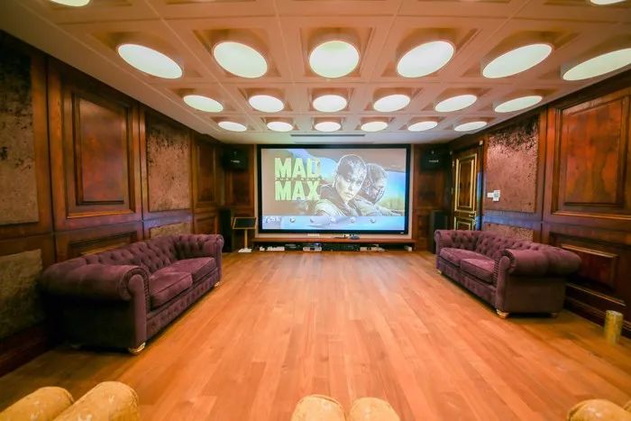 案例｜纵观山水也独揽私人空间：佛山“天湖郦都”家庭影院