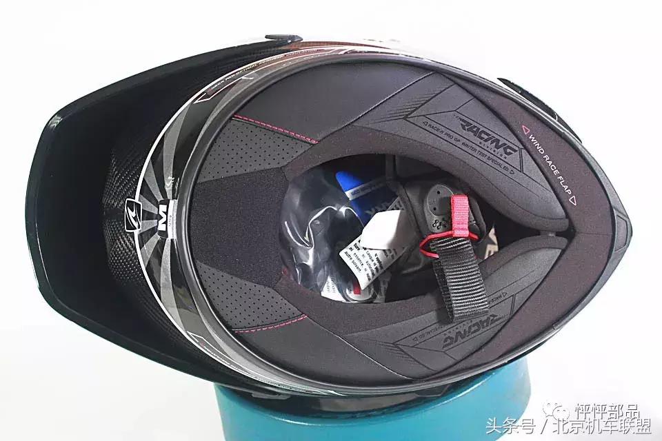 sharkracerpro头盔30周年碳纤维,sharkracerpro头盔红色