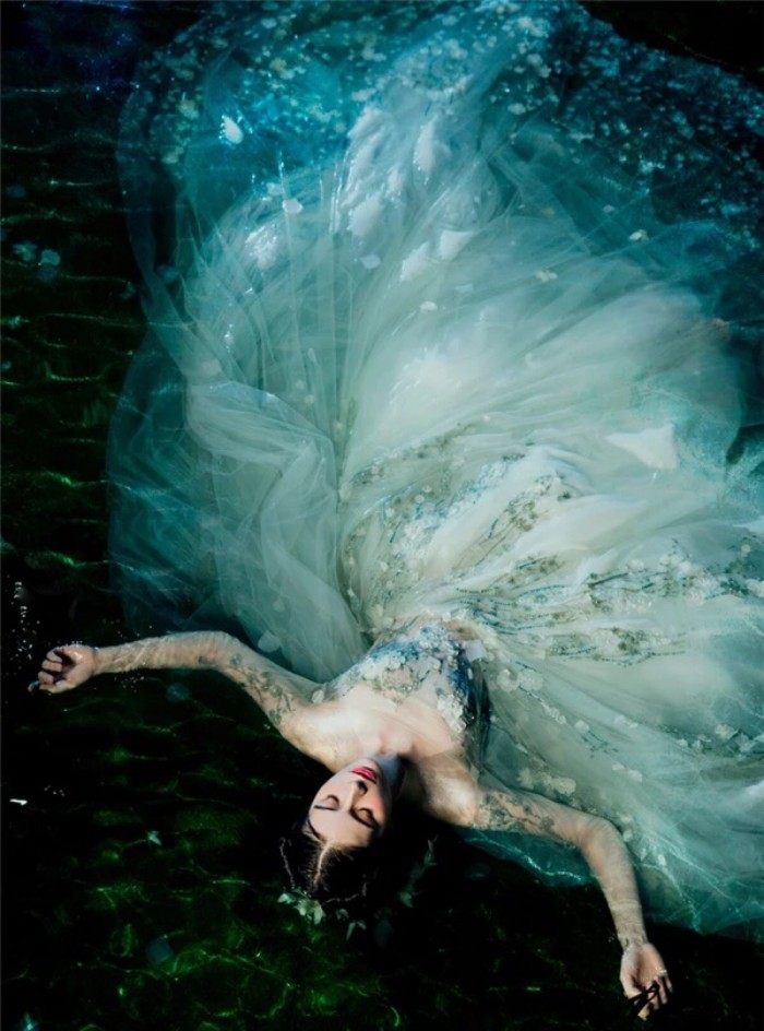 十二星座专属公主婚纱，天蝎座妖艳动人，天秤是落入凡尘的仙子！