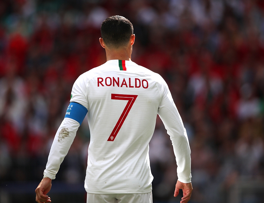 全场9次射正输球,c罗全场6次射门1次射正