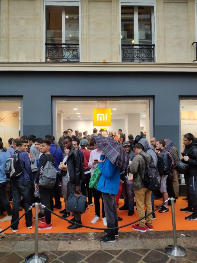 剖析小米招股书第二讲:小米给出米粉官方标准你符合吗?