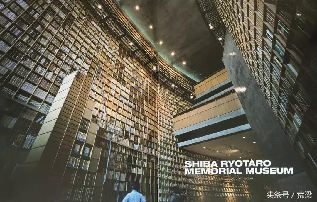 国内安藤忠雄的作品越来越多,但离“清水混凝土诗人”越来越远