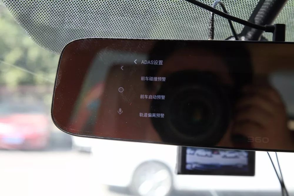 看上去只是一个后视镜?能语音交互的360智能云镜已可替代智联车机