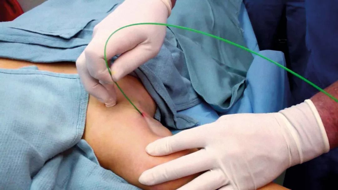 尖叫美妆｜斜杠青年谁都想当，但谁的事业线都不想有副线