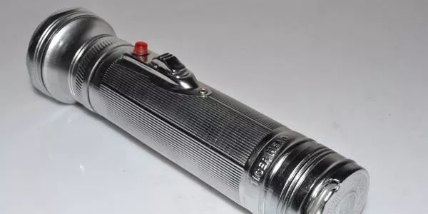 80后老阿姨晒嫁妆被晒,晒晒80后老阿姨的嫁妆花被子