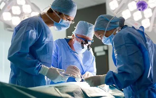 中国女的输卵管有毛病的多吗,女生输卵管是不是很容易出问题