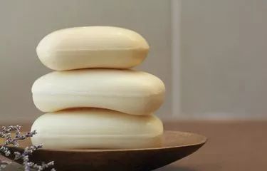 蚊子咬完红肿硬很大怎么样能止痒,被蚊子咬到眼睛最快消肿止痒妙招