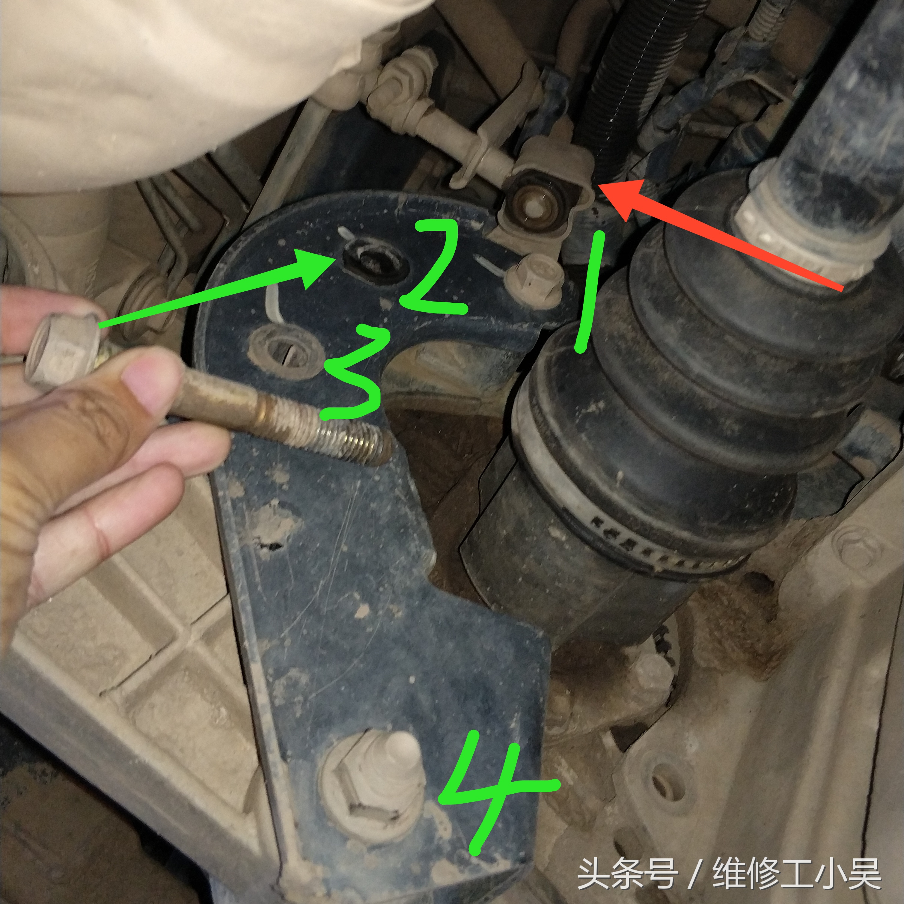 别克档杆乱抖动,别克车70公里左右抖动