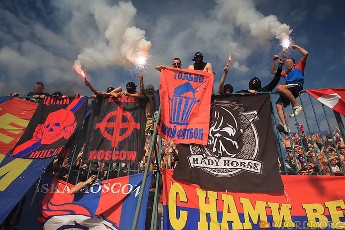 俄罗斯足球流氓事件,俄罗斯足球为什么不强