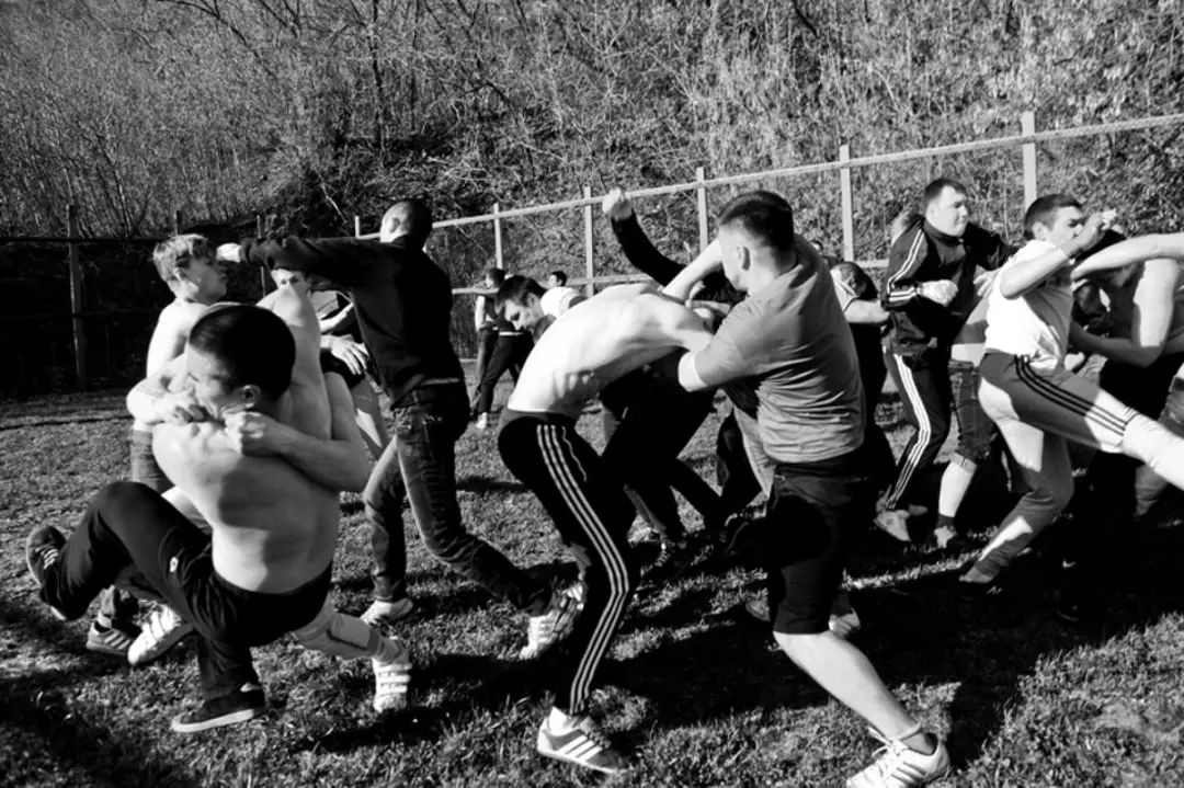 俄罗斯足球流氓事件,俄罗斯足球为什么不强