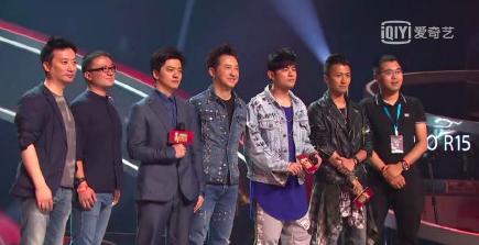 谢霆锋送奶茶给周杰伦劝其放弃冠军？杰伦：不喝不喝