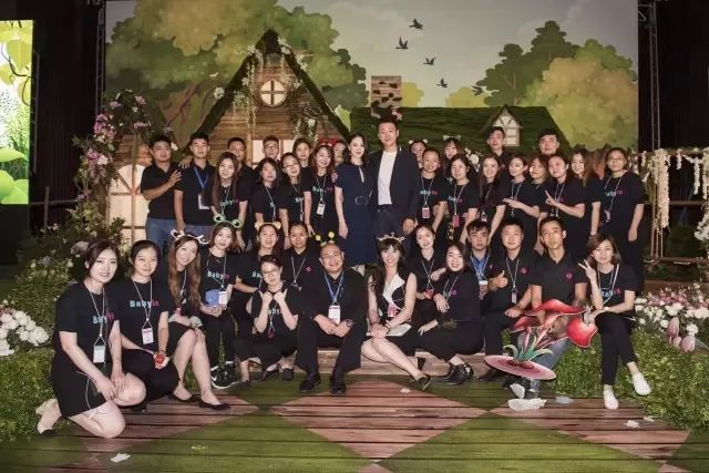 如何串联出一个动人的品牌？揭开婚礼堂用户爆发性增长的面纱……