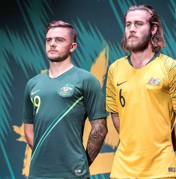 「DesignForce」2018世界杯不带你去天台，带你看球衣！