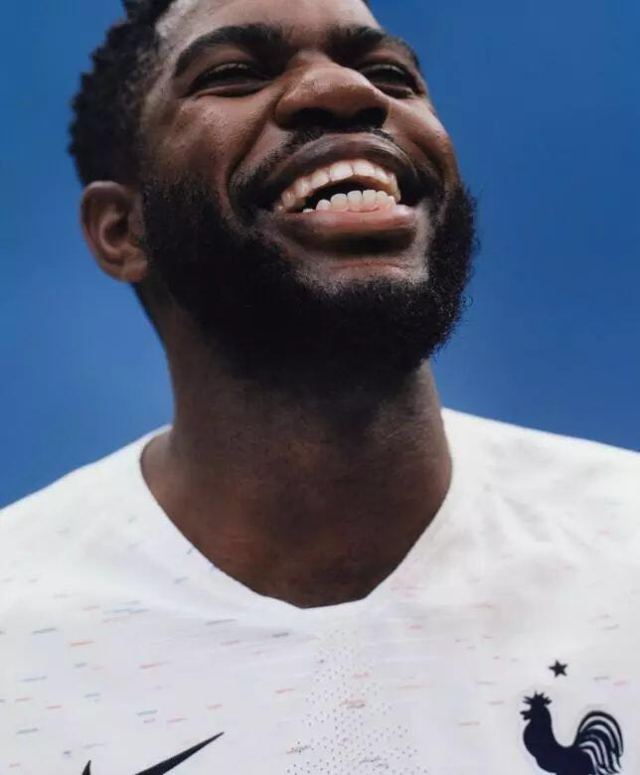 「DesignForce」2018世界杯不带你去天台，带你看球衣！