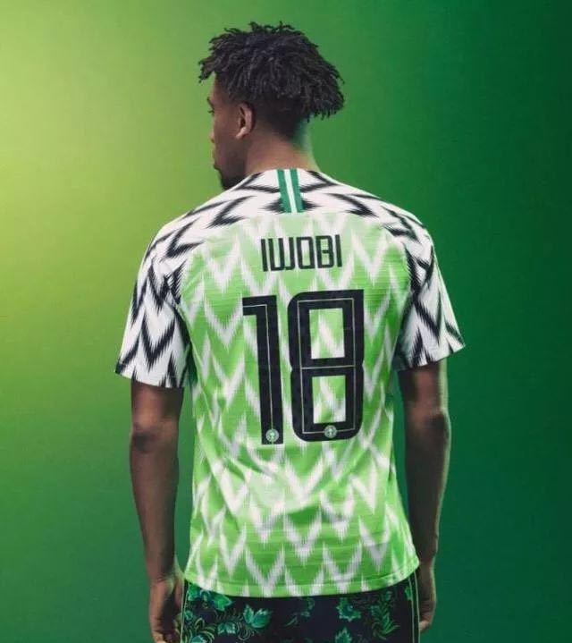 「DesignForce」2018世界杯不带你去天台，带你看球衣！