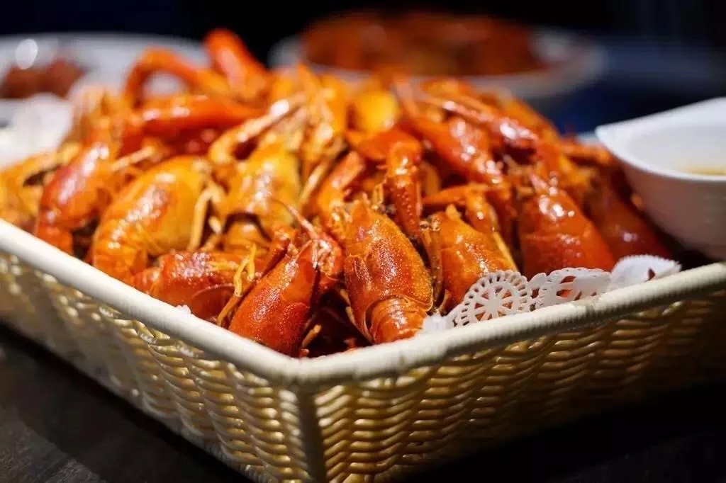 小龙虾征战世界杯,小龙虾与世界杯共狂欢