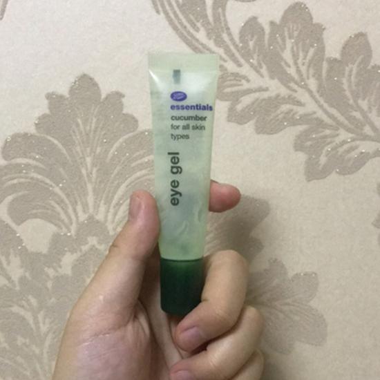 boots小黄瓜眼霜中国,boots黄瓜眼霜保质期