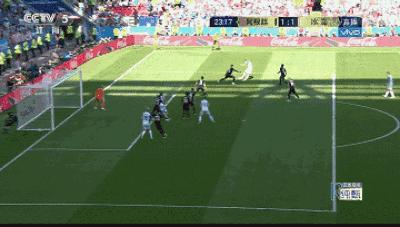 扑出梅西点球的视频,梅西点球被冰岛扑出