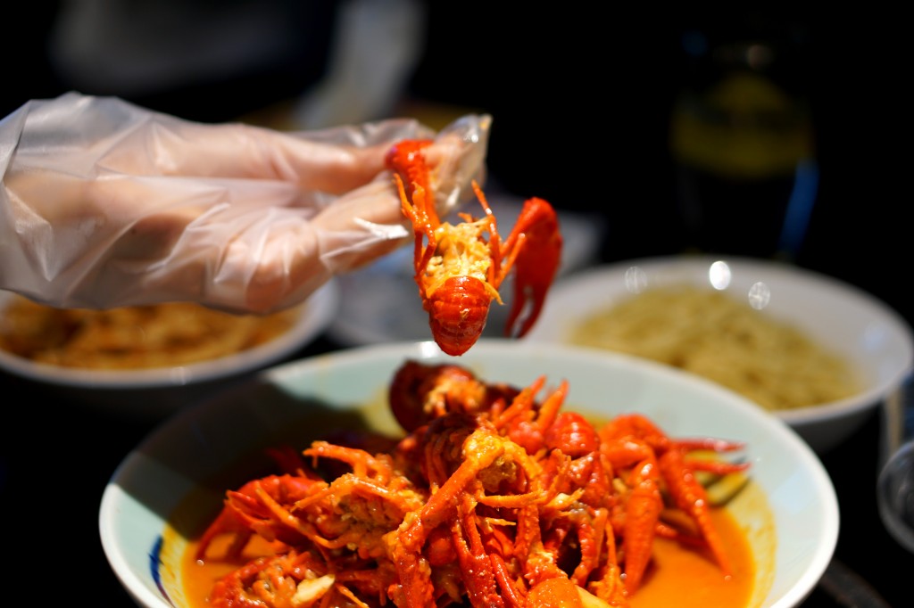 小龙虾征战世界杯,小龙虾与世界杯共狂欢