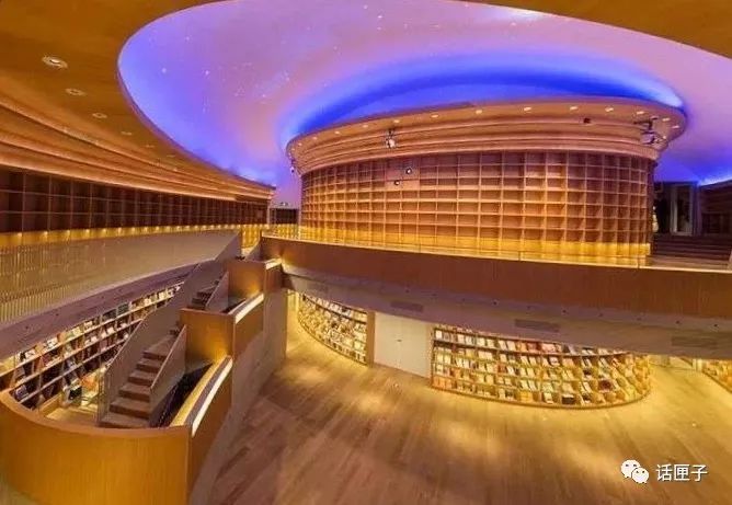 在高颜值地标撸串小龙虾看世界杯:闵行的购物中心多到能写对联!