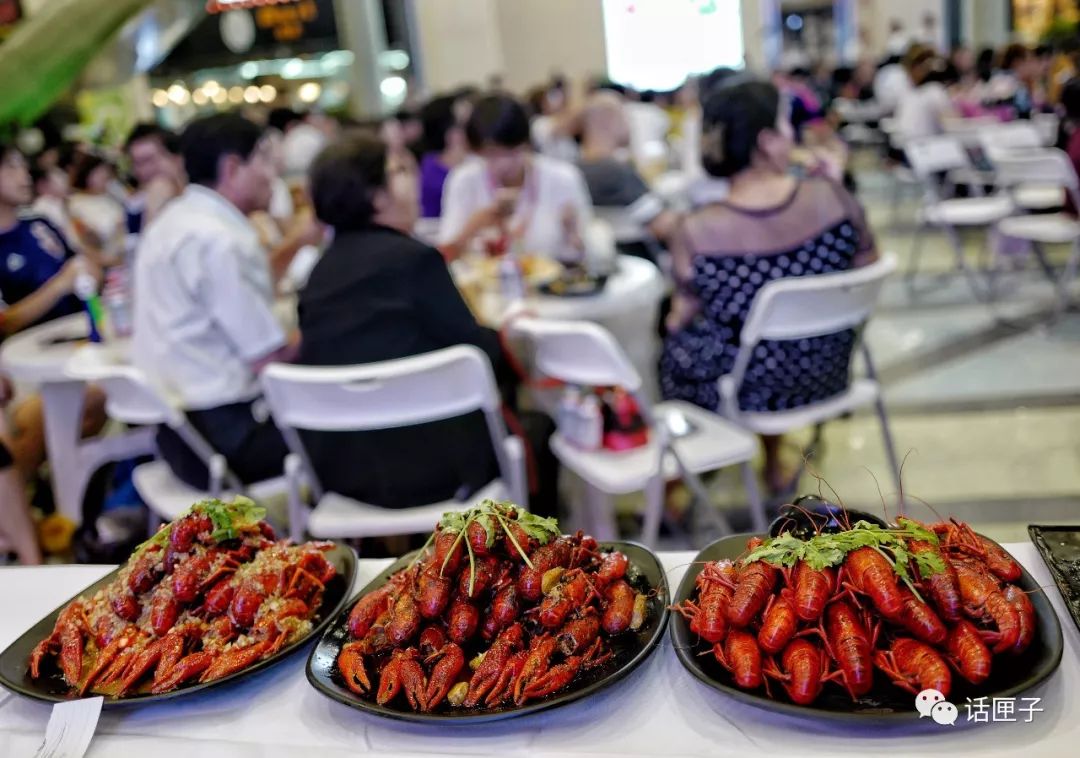 在高颜值地标撸串小龙虾看世界杯:闵行的购物中心多到能写对联!