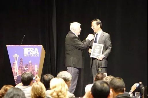 张杰了解谢娜完整版,张杰认识谢娜的视频