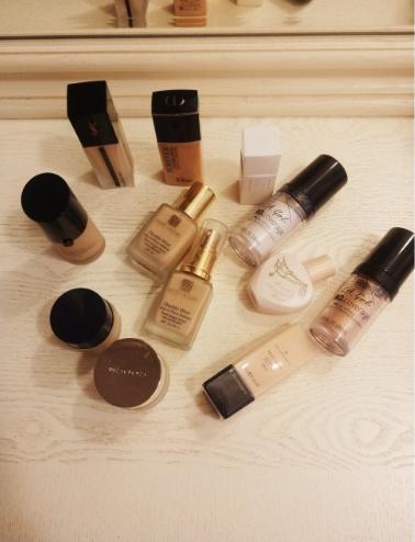 一百元以内适合油痘肌粉底液,适合混油皮痘肌的粉底液