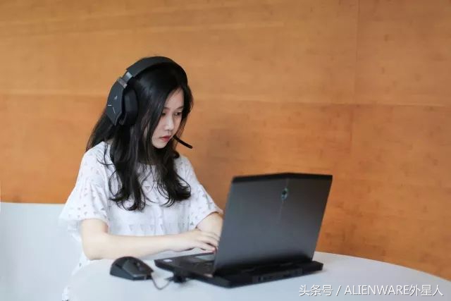 alienwareaw988耳机,外星人alienwareaw988耳机