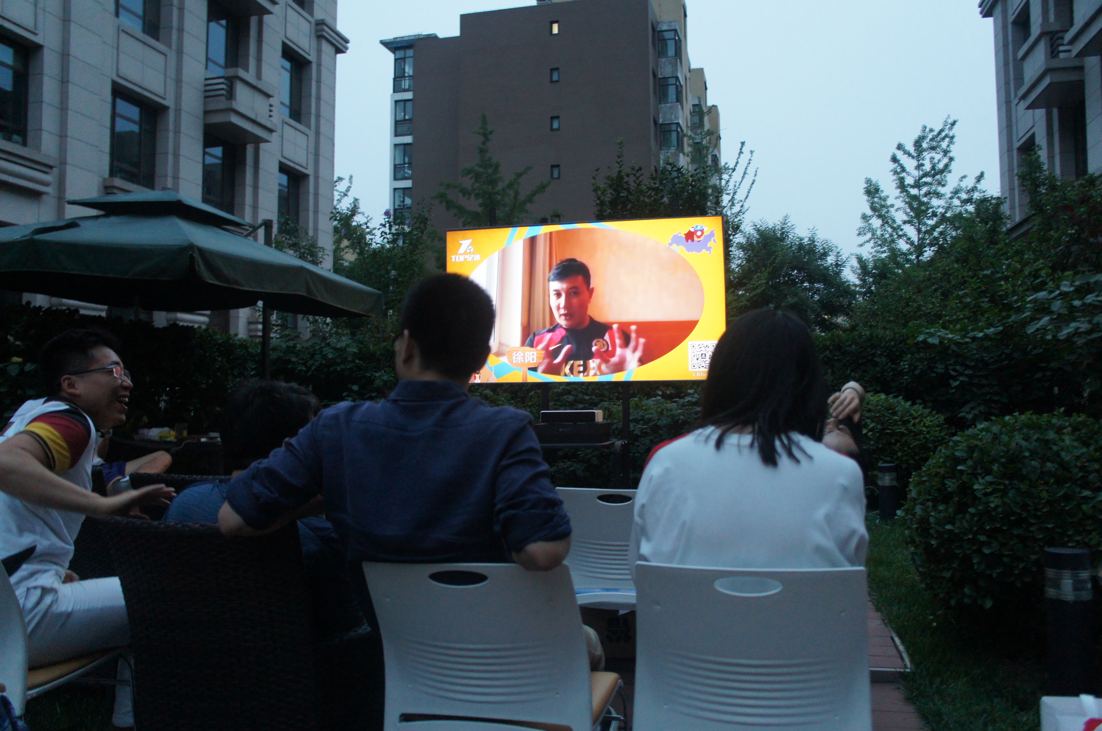 米家激光投影电视种类,米家激光投影客厅