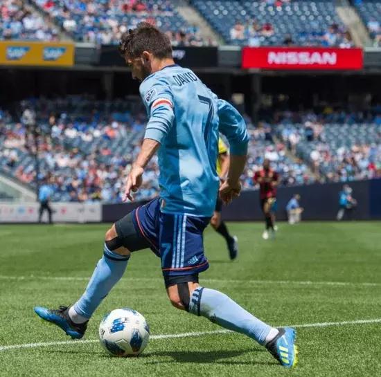 一个矿工父亲,一个矿工父亲养4个孩子