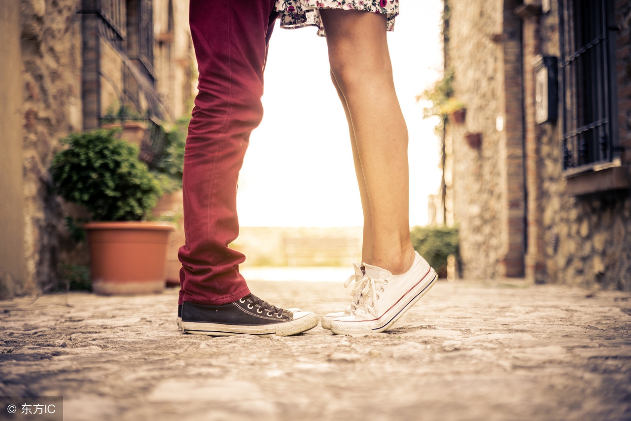 描写爱情的优美的句子大全,写爱情的优美的句子