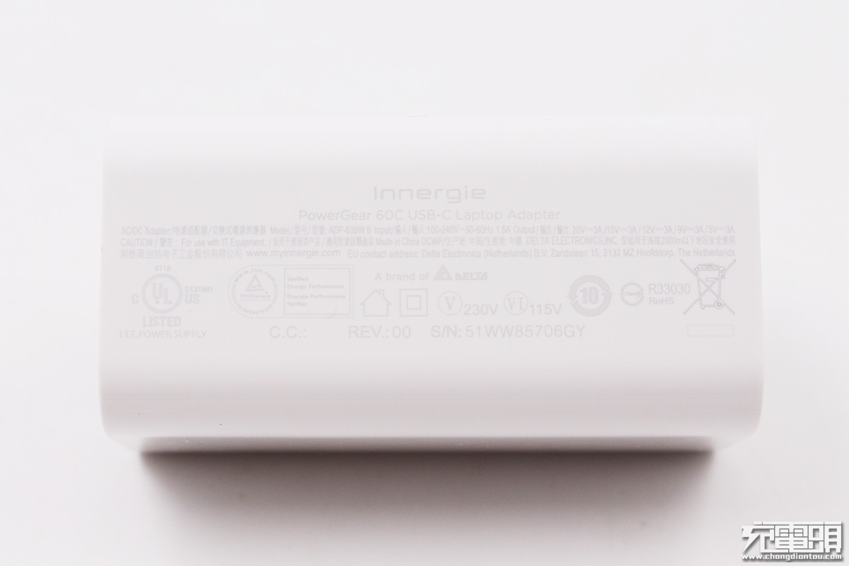 充电器最小的笔记本,最轻笔记本充电器