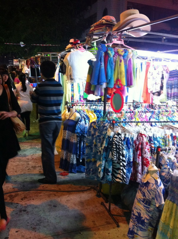 火辣辣的身材，火辣辣的三亚美