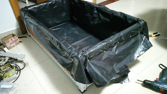 内蒙古阳台锦鲤鱼池,自制锦鲤观赏鱼池