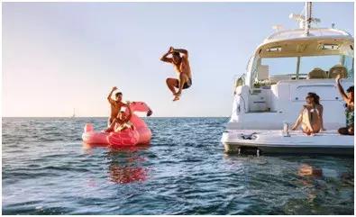 据说泰国旅行是检验情侣的最佳标准，因为可能你去了就不想回来了