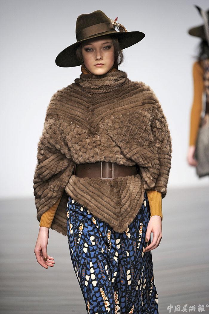 童话服装的设计理念 (以童话为灵感的服装设计)